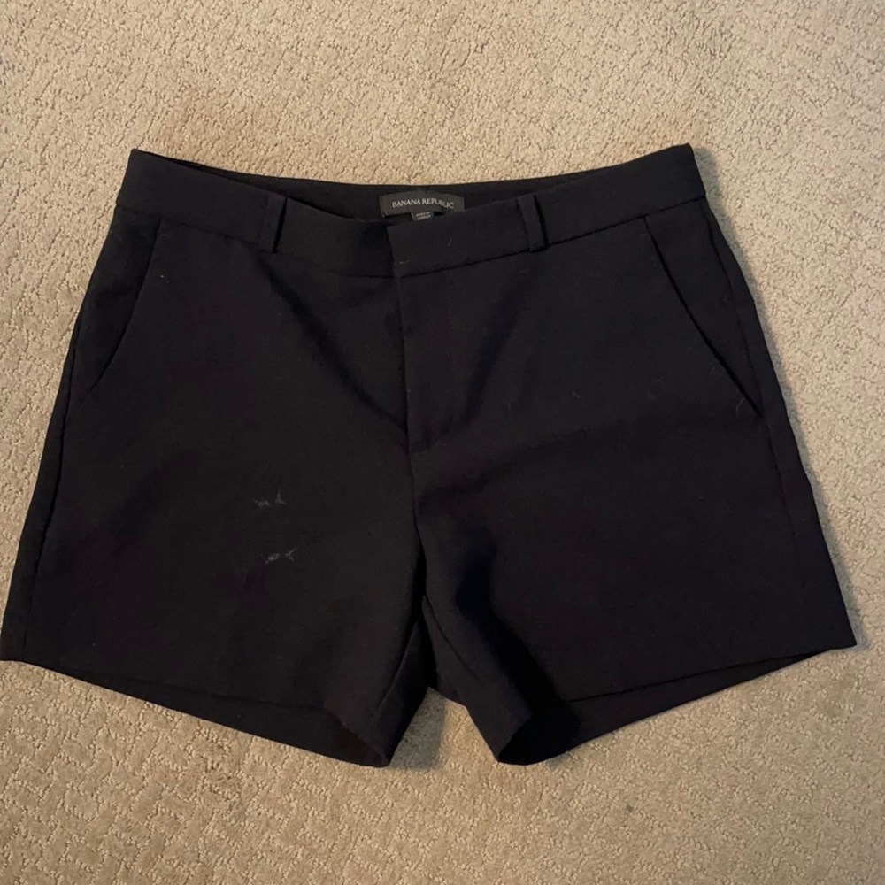Banana Republic dress shorts size 6